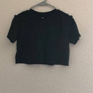 Juniors Hollister crop top boyfriend tee